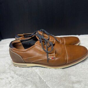Tommy Hilfiger Casual/Dress Oxfords Men's Size 9.5
